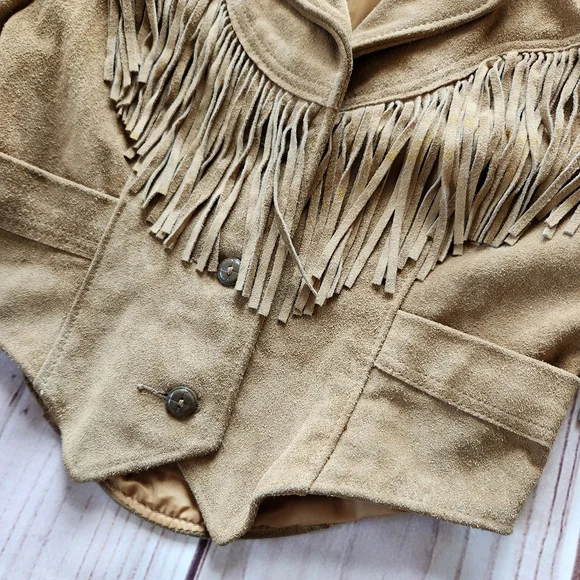 Schott NYC Vintage 80s Cropped Western Fringed Suede Jacket Tan, Women's Size S - Picture 3 of 11